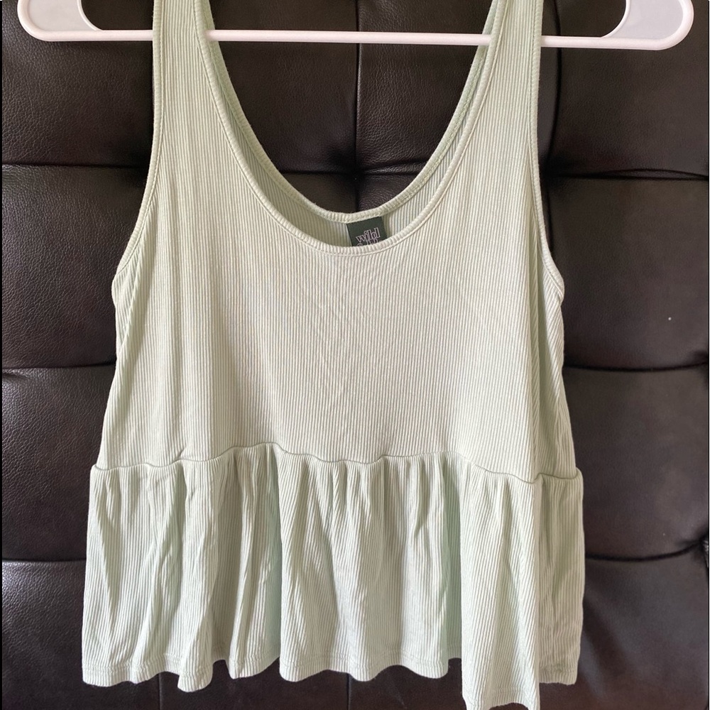 Light Green flowy top!